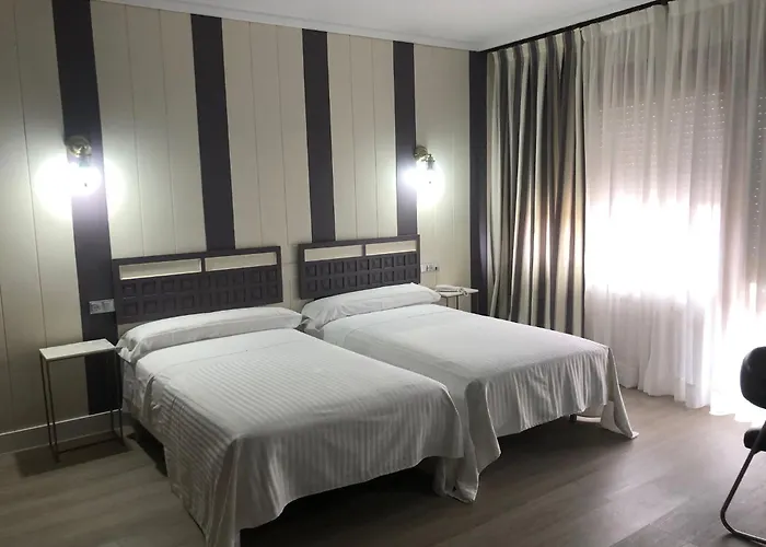 Hotel Marques De Santillana